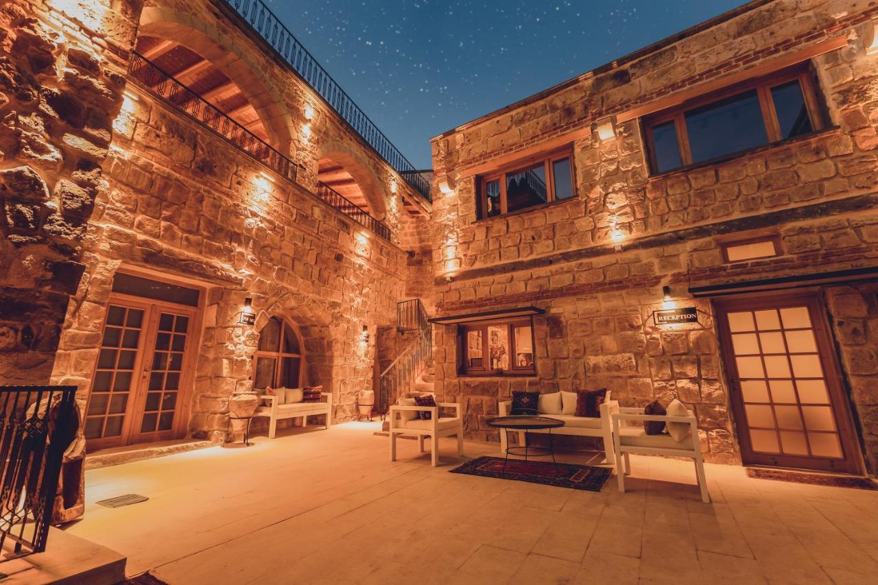 Pinhan Cave Suites Ючхисар Екстериор снимка