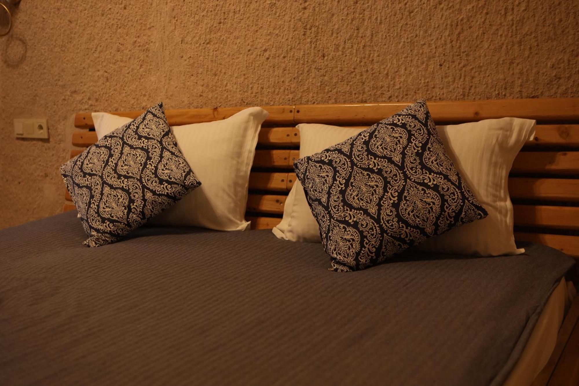 Pinhan Cave Suites Ючхисар Екстериор снимка
