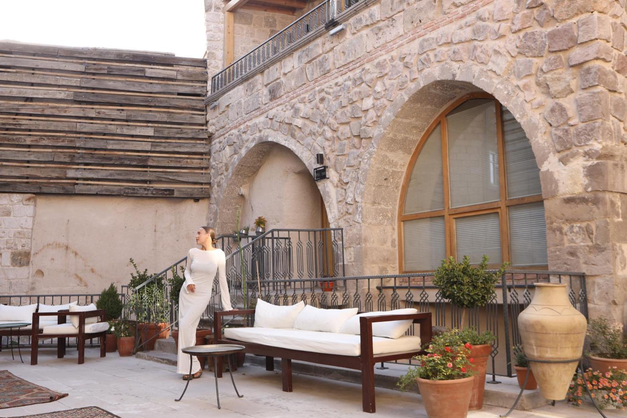 Pinhan Cave Suites Ючхисар Екстериор снимка