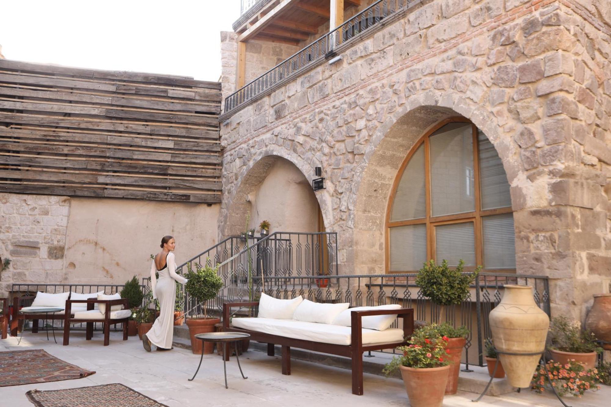 Pinhan Cave Suites Ючхисар Екстериор снимка
