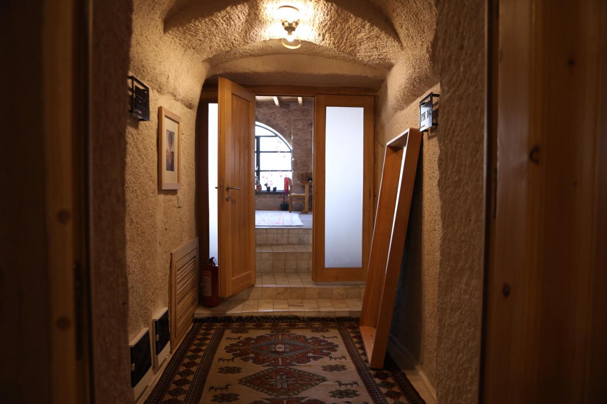 Pinhan Cave Suites Ючхисар Екстериор снимка