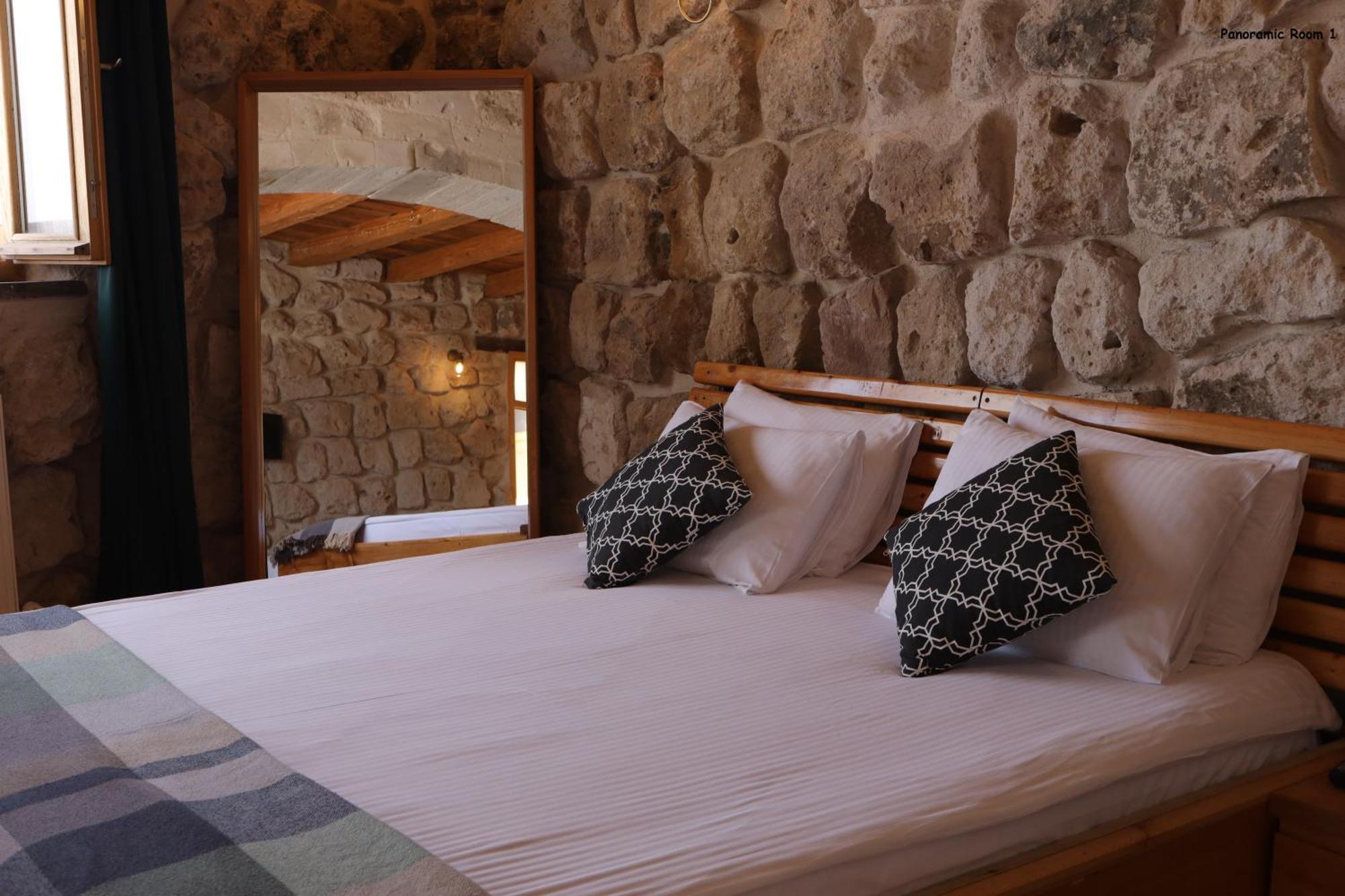 Pinhan Cave Suites Ючхисар Екстериор снимка