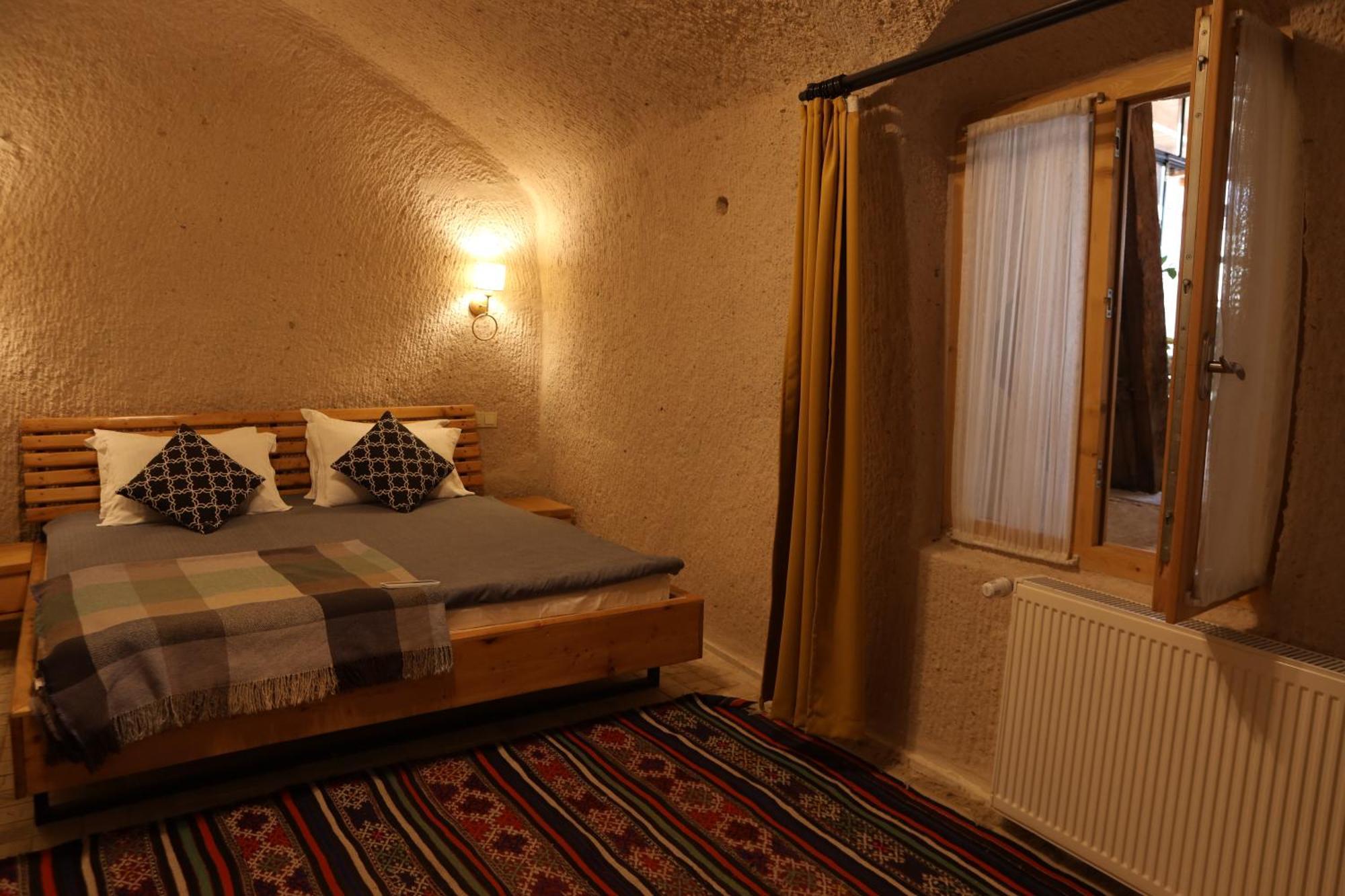 Pinhan Cave Suites Ючхисар Екстериор снимка