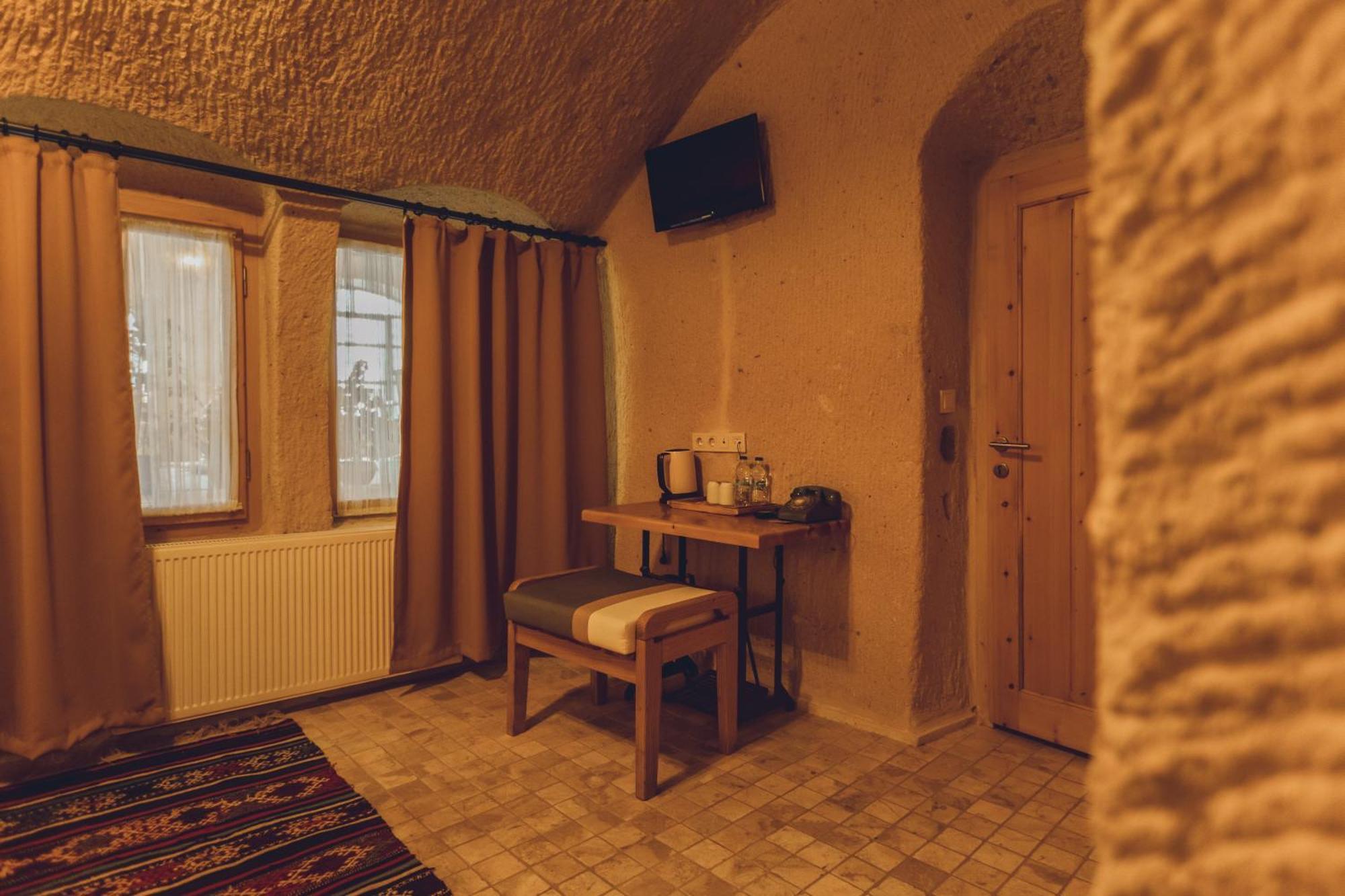 Pinhan Cave Suites Ючхисар Екстериор снимка
