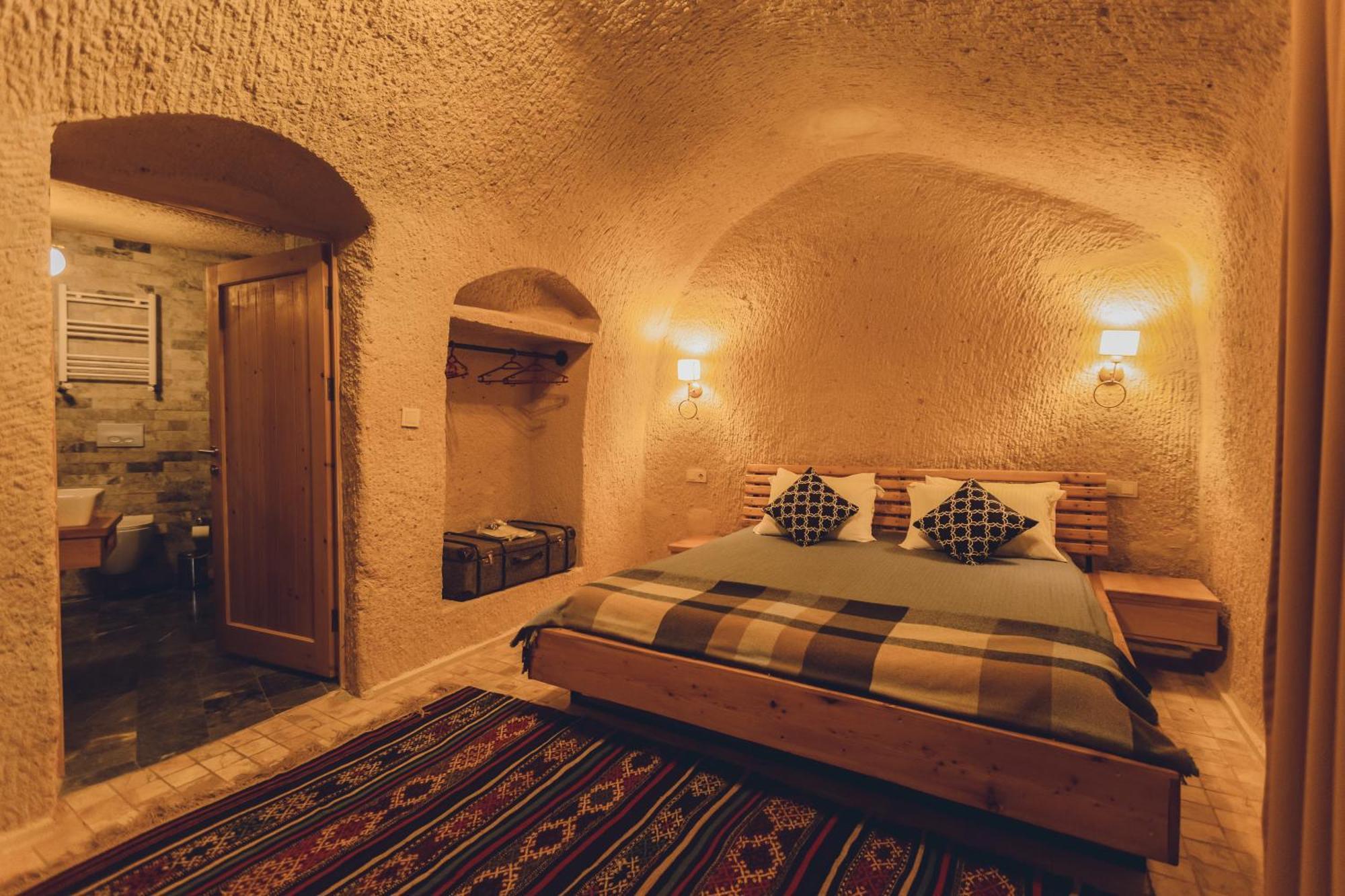 Pinhan Cave Suites Ючхисар Екстериор снимка
